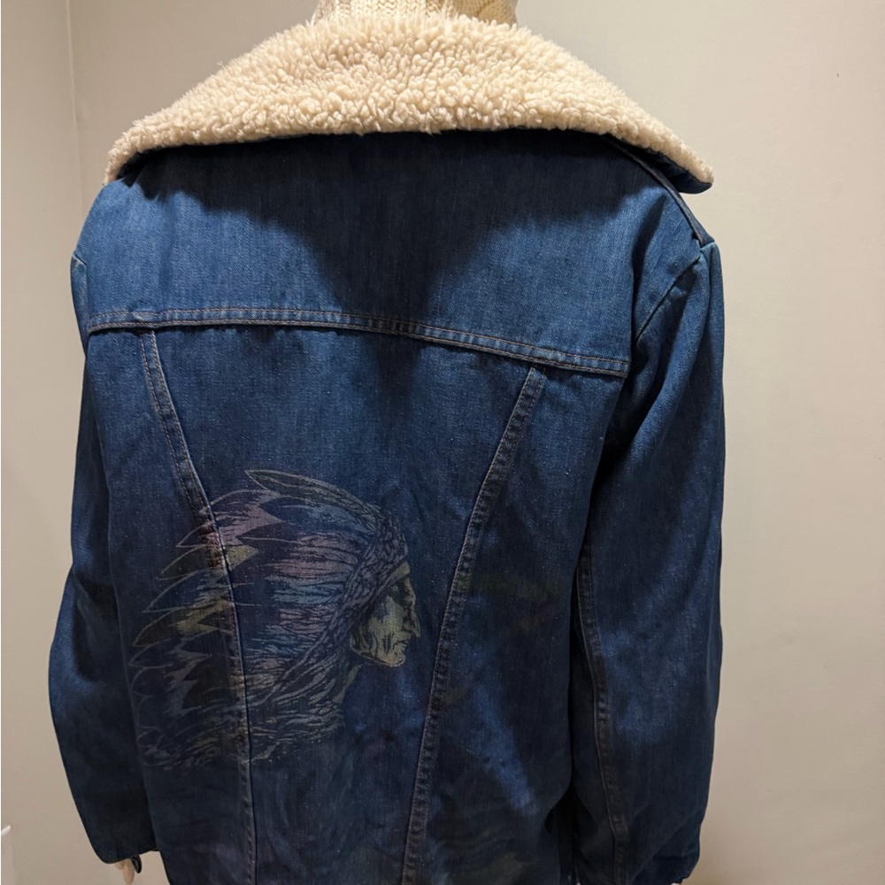 Vintage Sherpa Lined Denim jacket w/
Indian Head Native American western 90’s - Picture 14 of 16